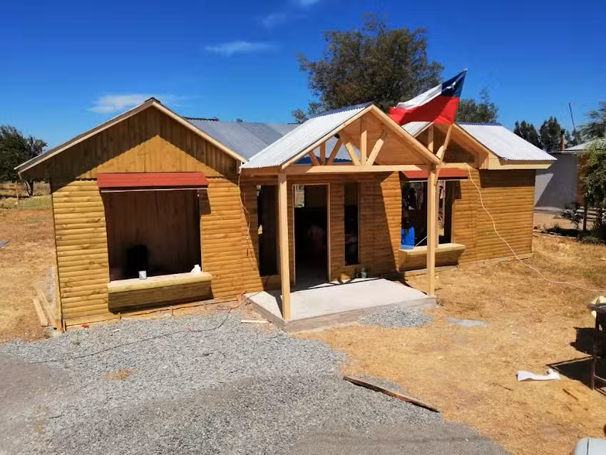 CASAS LONGAVI