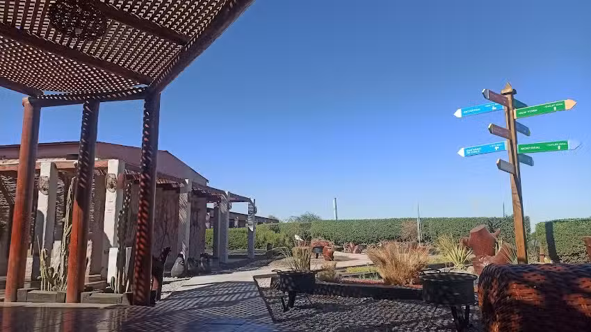 HOTEL ANAKENA BORDE LOA – CALAMA