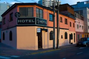 Hotel AYL