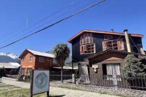 Mirlo’s Hostel