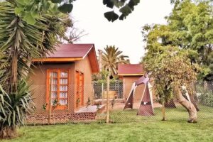 Pomaire Lodge & Suites