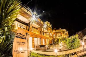 Wave Pichilemu Lodge